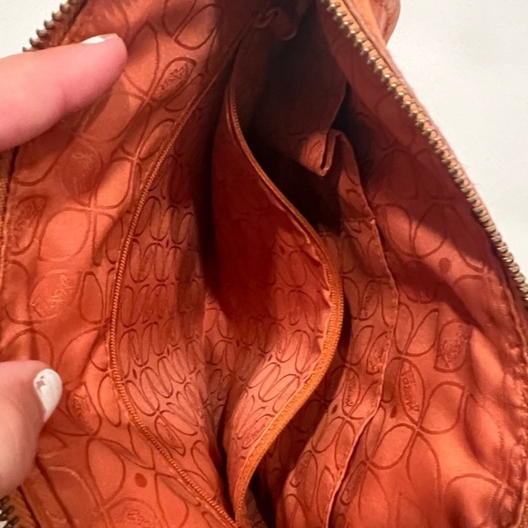 Leather Fossil crossbody purse - Picture 5 of 14